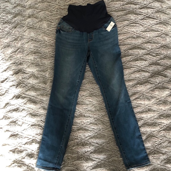 Maternity Skinny Jeans - Picture 3 of 7